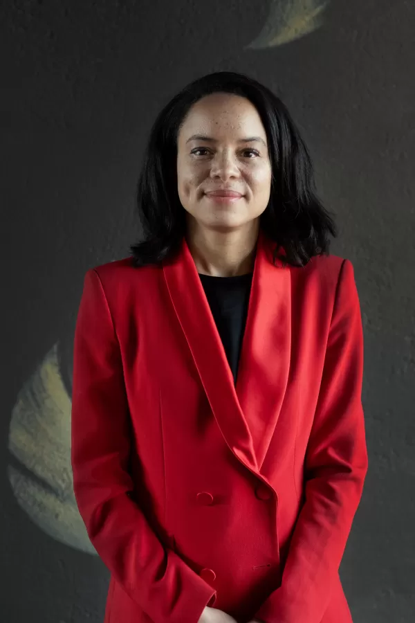 Image Samira Rafaela over medische ongelijkheid: ‘Zwarte vrouwen voeren een dubbele strijd in de gezondheidszorg’
